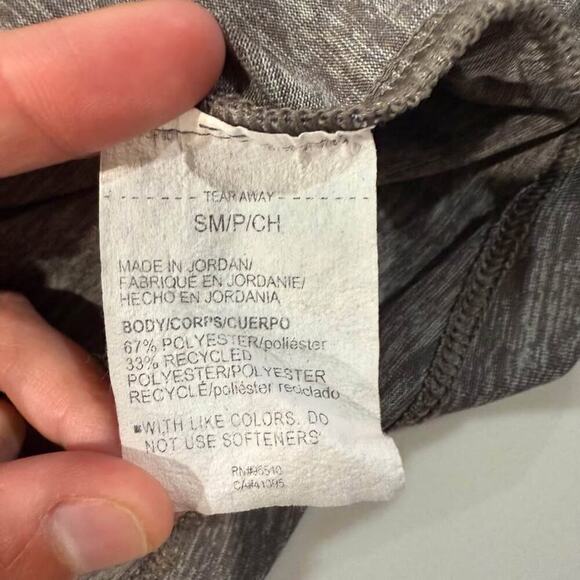 Under Armour Tech 2.0 Quarter Zip Long Sleeve Athletic Top Men’s Small Brown Gym - Picture 3 of 4